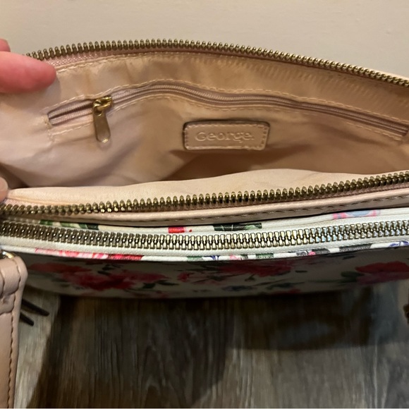 George Flower Purse - Picture 3 of 3